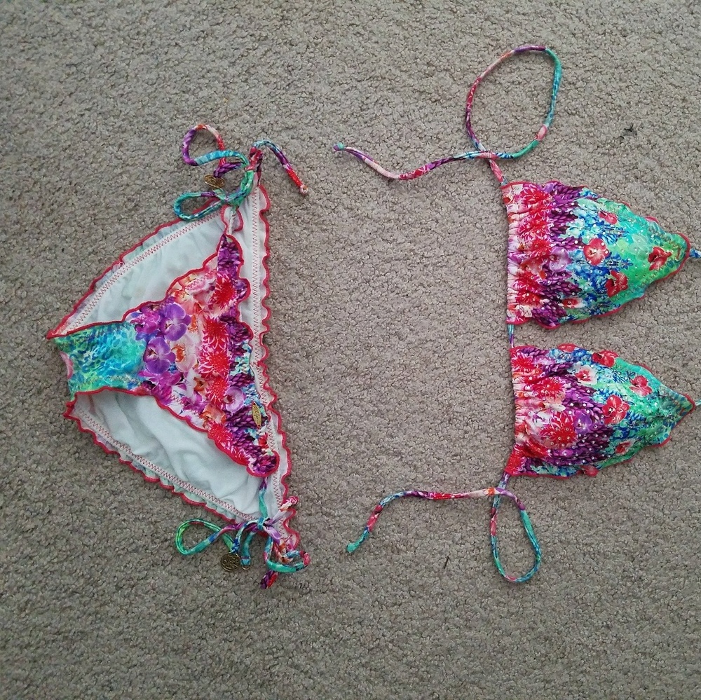 Luli fama bikini